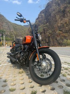 Harley-Davidson Street Bull Street Bob 1870 cc - photo 1