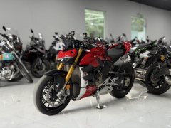 Ducati Street Fighter V4 1100 cc - photo 2