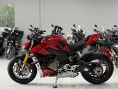 Ducati Street Fighter V4 1100 cc - photo 4