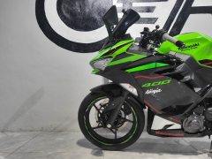 Kawasaki Ninja 400 - ფოტო 8