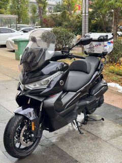 Voge SR4 Max 350 cc - photo 1