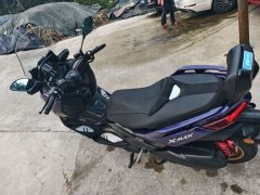 Yamaha XMAX 300 cc - photo 7