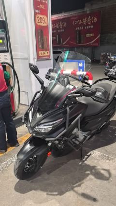 QJMOTOR Hong 250 - ფოტო 2