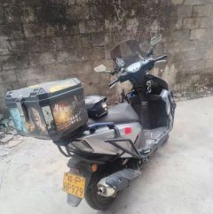 QJMOTOR Hong 125 - ფოტო 1
