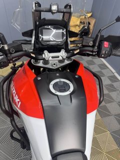 Suzuki V-Strom 1050 - ფოტო 1