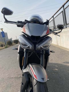 Triumph Street Triple 765 - ფოტო 2