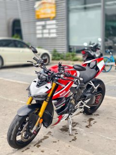Ducati Street Fighter V4 1100 cc - фото 5