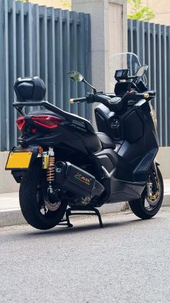 Yamaha XMAX 300 cc - ფოტო 10