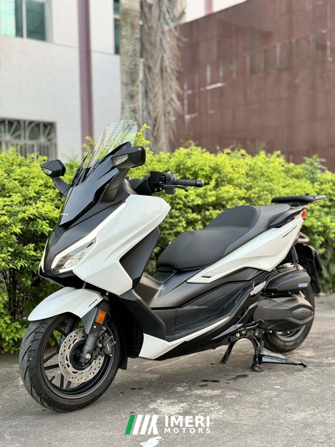 2023 Honda NSS350
