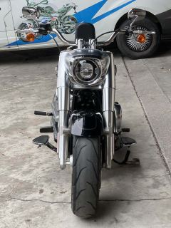 Harley-Davidson Fat Boy 1923 cc - фото 8