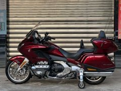 Honda Gold Wing GL1800 - ფოტო 4