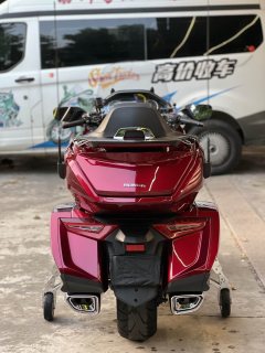 Honda Gold Wing GL1800 - ფოტო 6