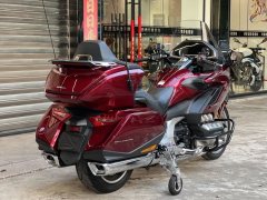 Honda Gold Wing GL1800 - ფოტო 8