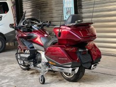 Honda Gold Wing GL1800 - ფოტო 9