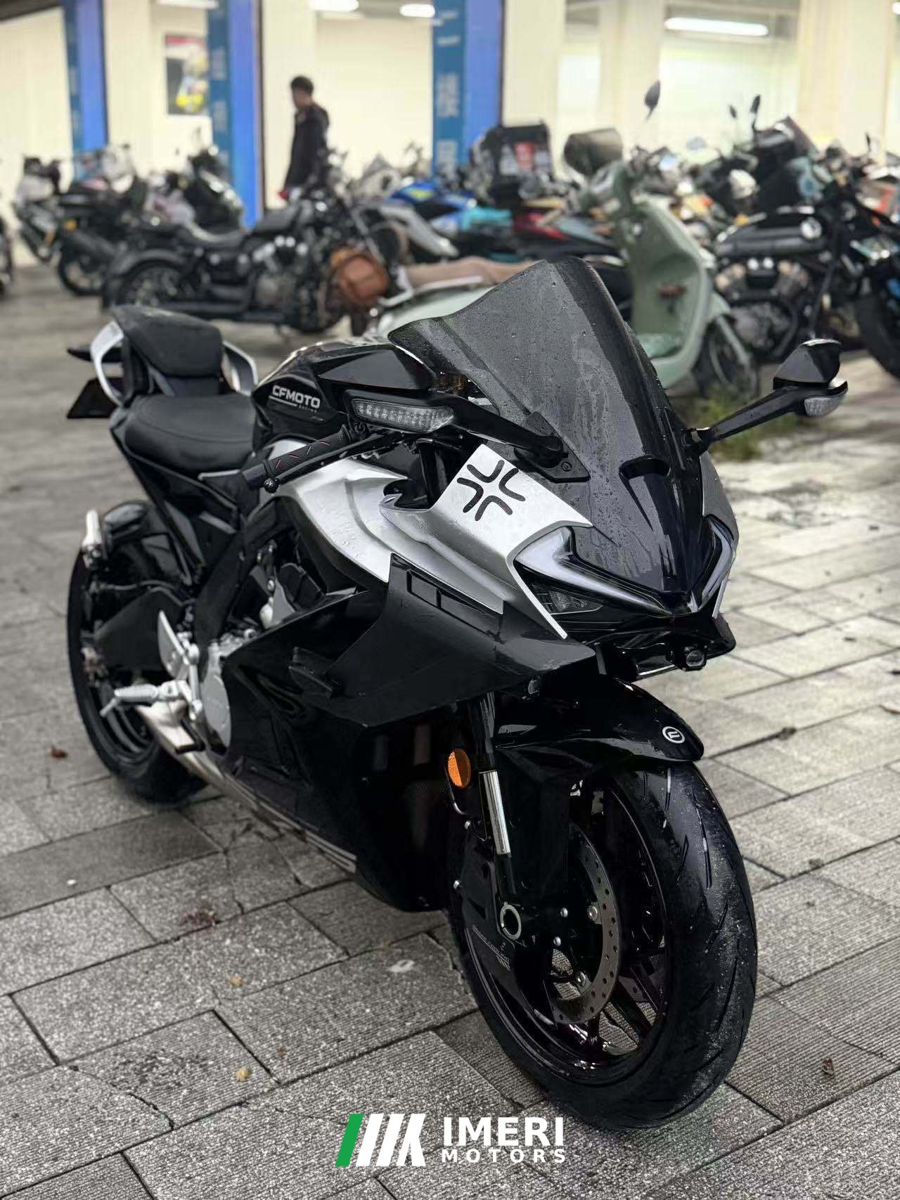 2024 CFMOTO 675SR-R