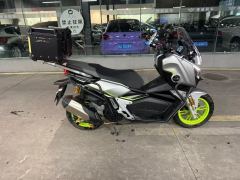 QJMOTOR Hong 150ADV - ფოტო 4