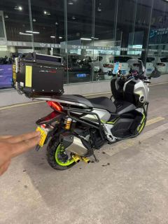 QJMOTOR Hong 150ADV - ფოტო 5