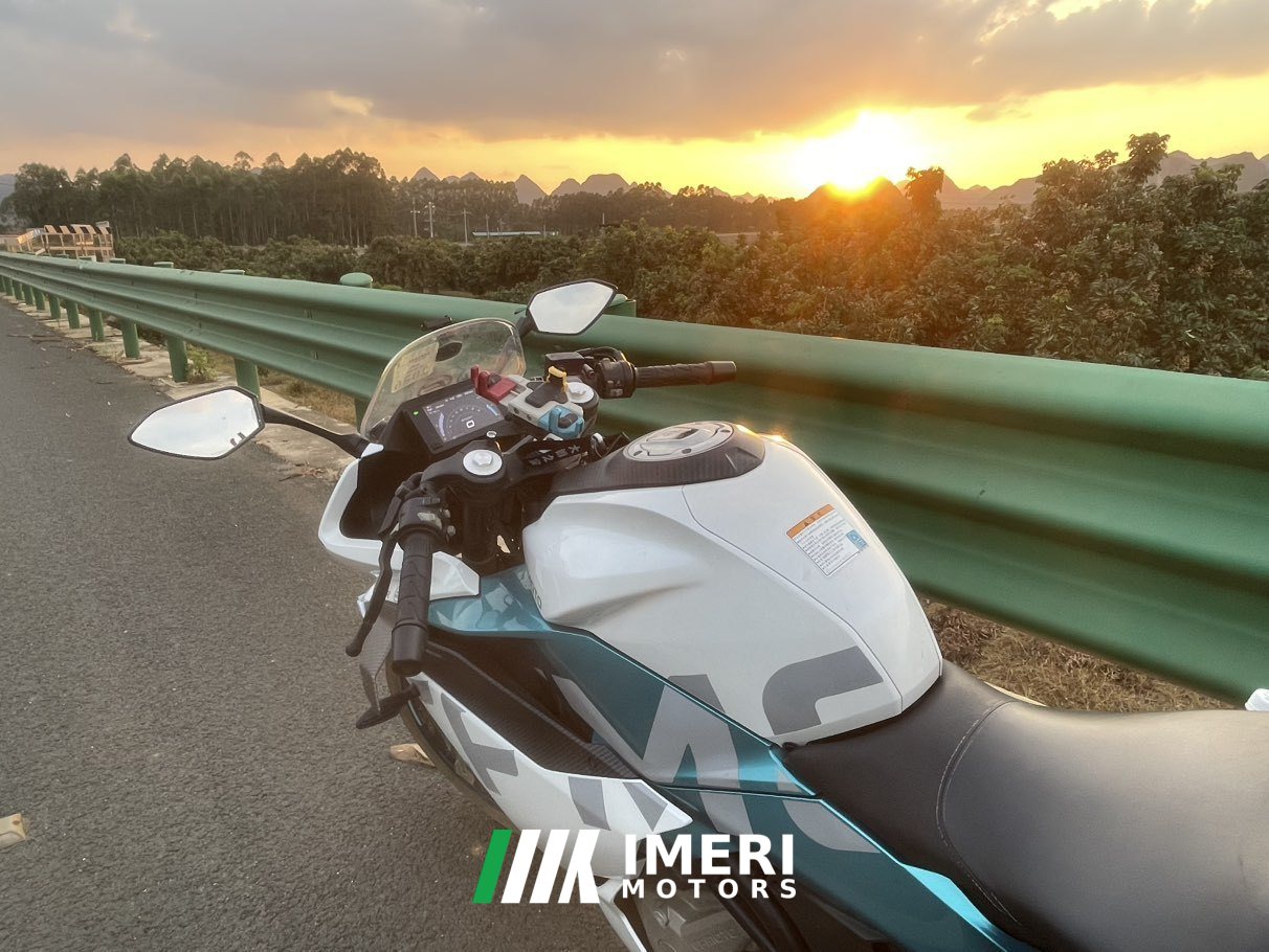 2021 CFMOTO 250SR