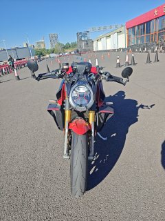 MV Agusta Rush 1000 - фото 2