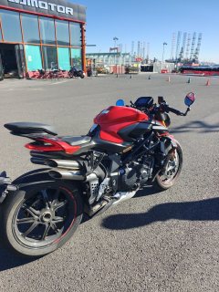 MV Agusta Rush 1000 - фото 5