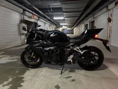 Honda CBR650R - ფოტო 1