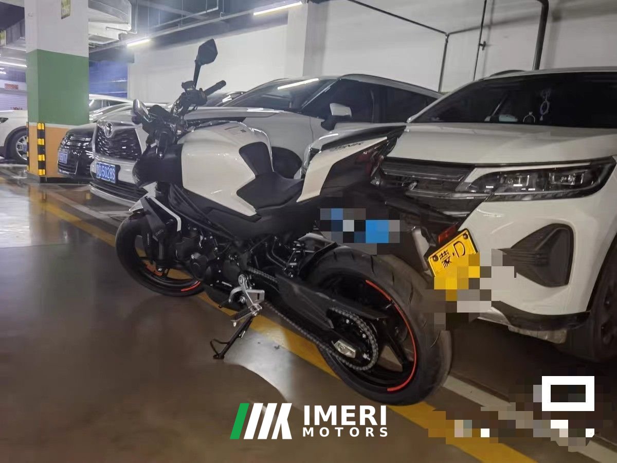 2023 CFMOTO 450NK