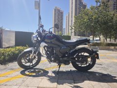 Sundiro Honda CBF190TR - ფოტო 1