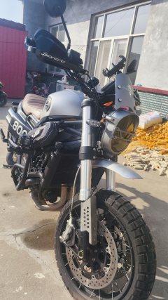 Benelli Leoncino 800 750 cc - ფოტო 1