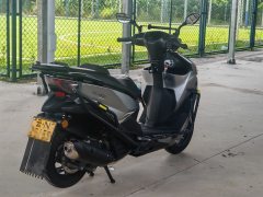 QJMOTOR Hong 150RS - photo 2