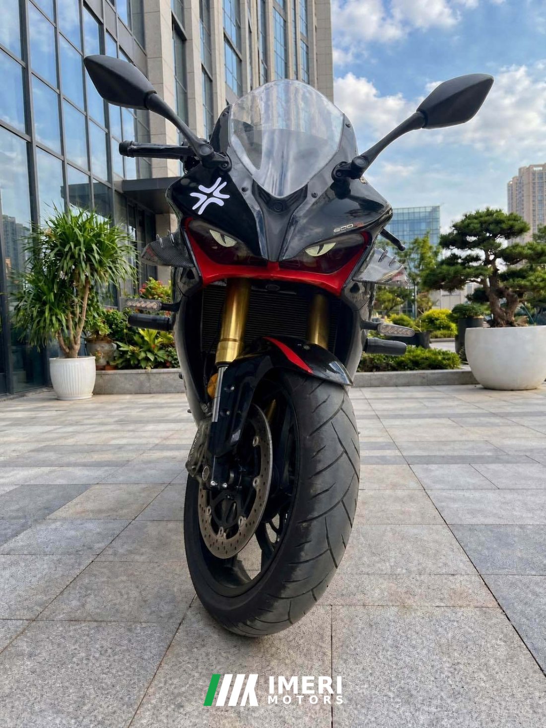 QJMOTOR Sai 600 - მოტოციკლი ჩინეთიდან