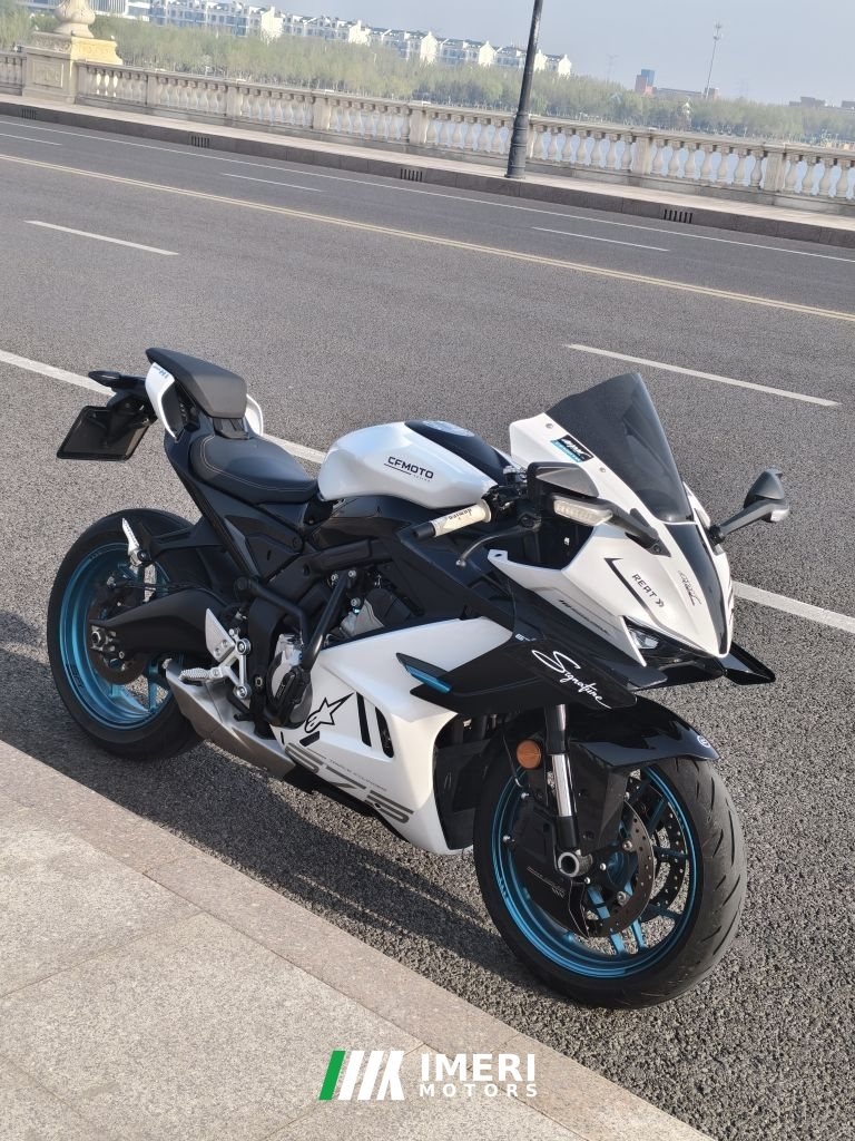 2024 CFMOTO 675SR-R