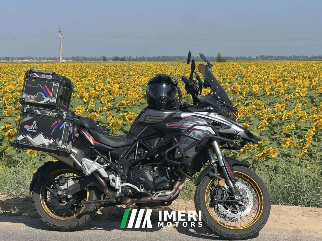 Benelli TRK552 550 cc - мотоцикл из Китая