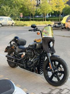 Harley-Davidson Street Bull Street Bob 1870 cc - photo 1