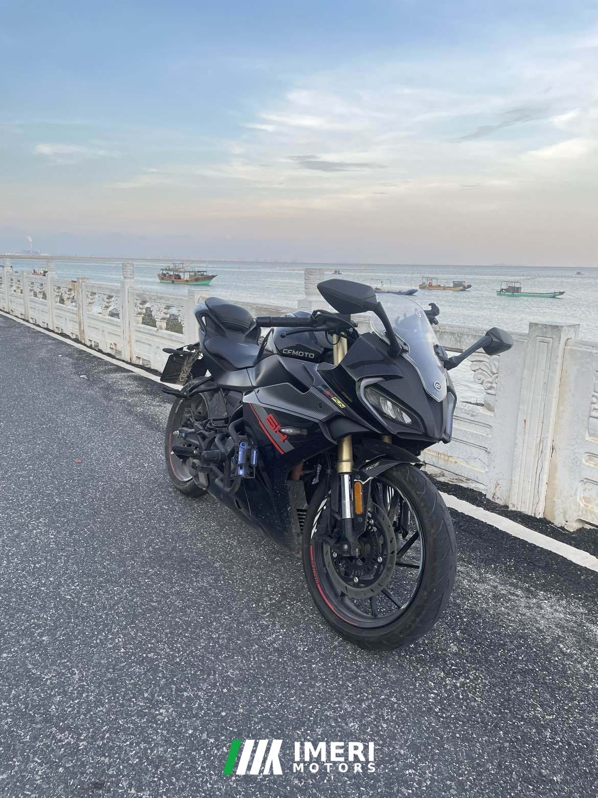 2023 CFMOTO 250SR