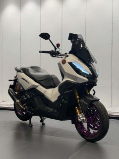 Honda ADV350 - ფოტო 1