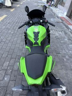 Kawasaki Ninja 400 - ფოტო 4