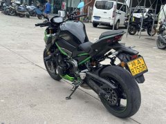 Kawasaki Z900 950 cc - ფოტო 4