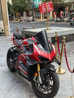 Ducati Panigale V4 1100 cc - photo 2