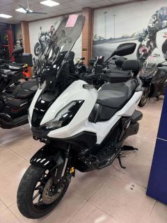 Honda ADV350 - фото 1