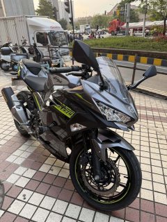 Kawasaki Ninja 400 - photo 1