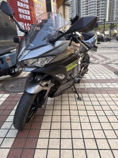 Kawasaki Ninja 400 - photo 3