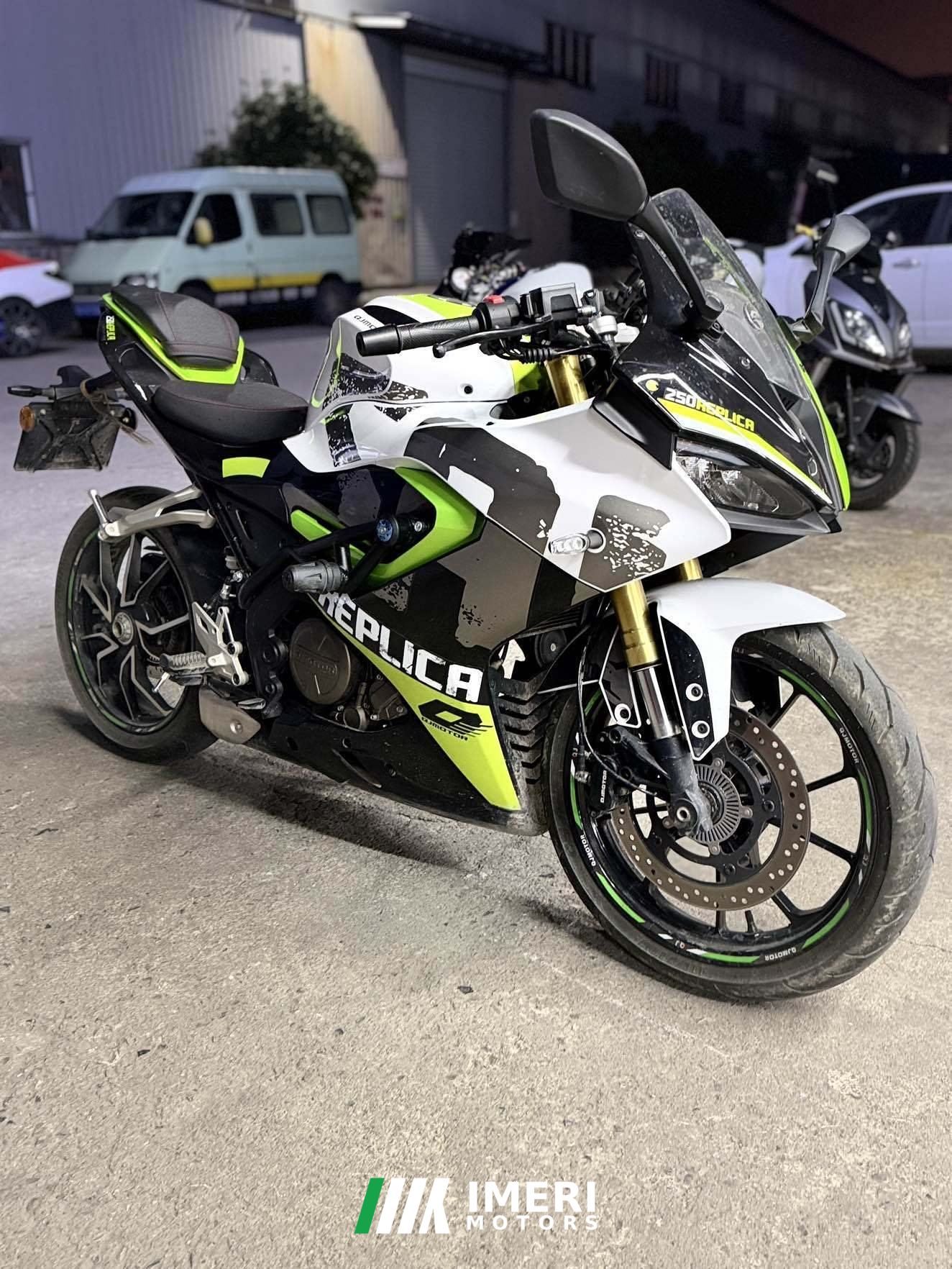 2022 QJMOTOR SRK 250