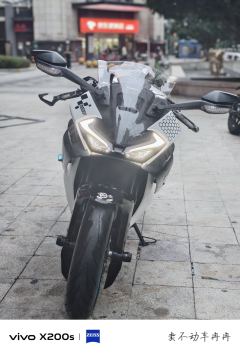 CFMOTO 675SR-R - ფოტო 9