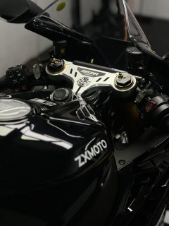 Zhangxue Motorcycles 820RR - ფოტო 3