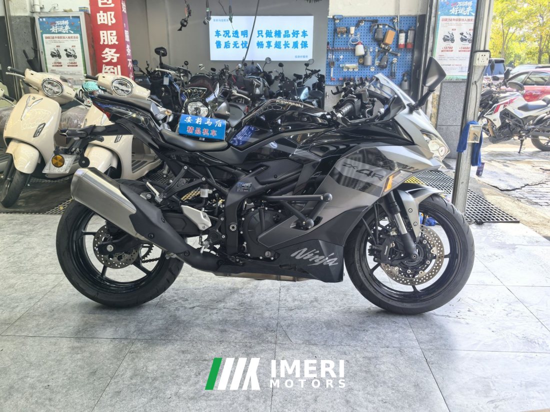 Kawasaki ZX-4R 400 cc - мотоцикл из Китая