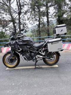 Benelli TRK552 550 cc - photo 3