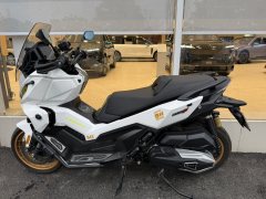 Voge SR450X 400 cc - ფოტო 6