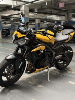 Triumph Street Triple 765 - ფოტო 1