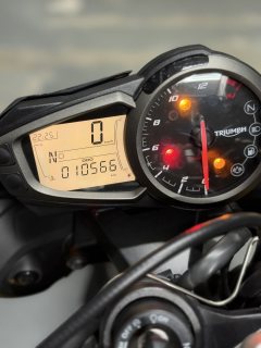 Triumph Street Triple 765 - ფოტო 5