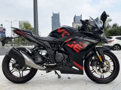 Voge 300RR - ფოტო 1